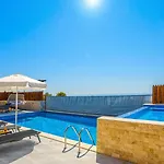 Ares Hotel Kalkan