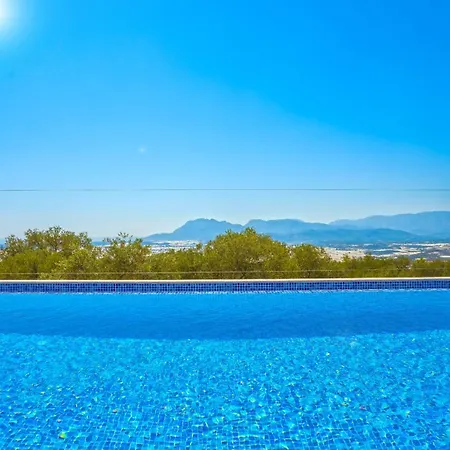 Hotel Ares 4*