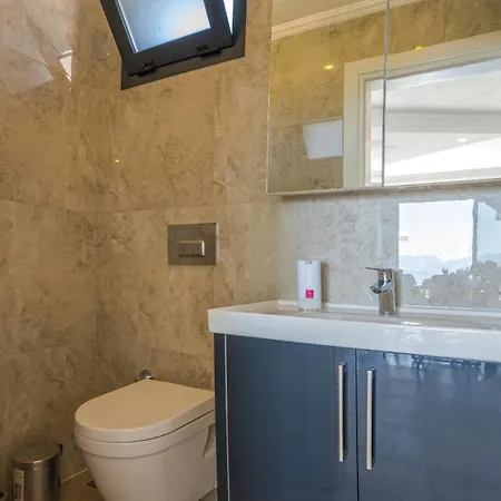 Ares Ξενοδοχείο Καλκάν